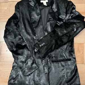 H&M black shiny blazer size 8 gently loved—great condition.